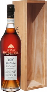 Maxime Trijol Petite Champagne AOC, 1967, wooden box, 0.7 л