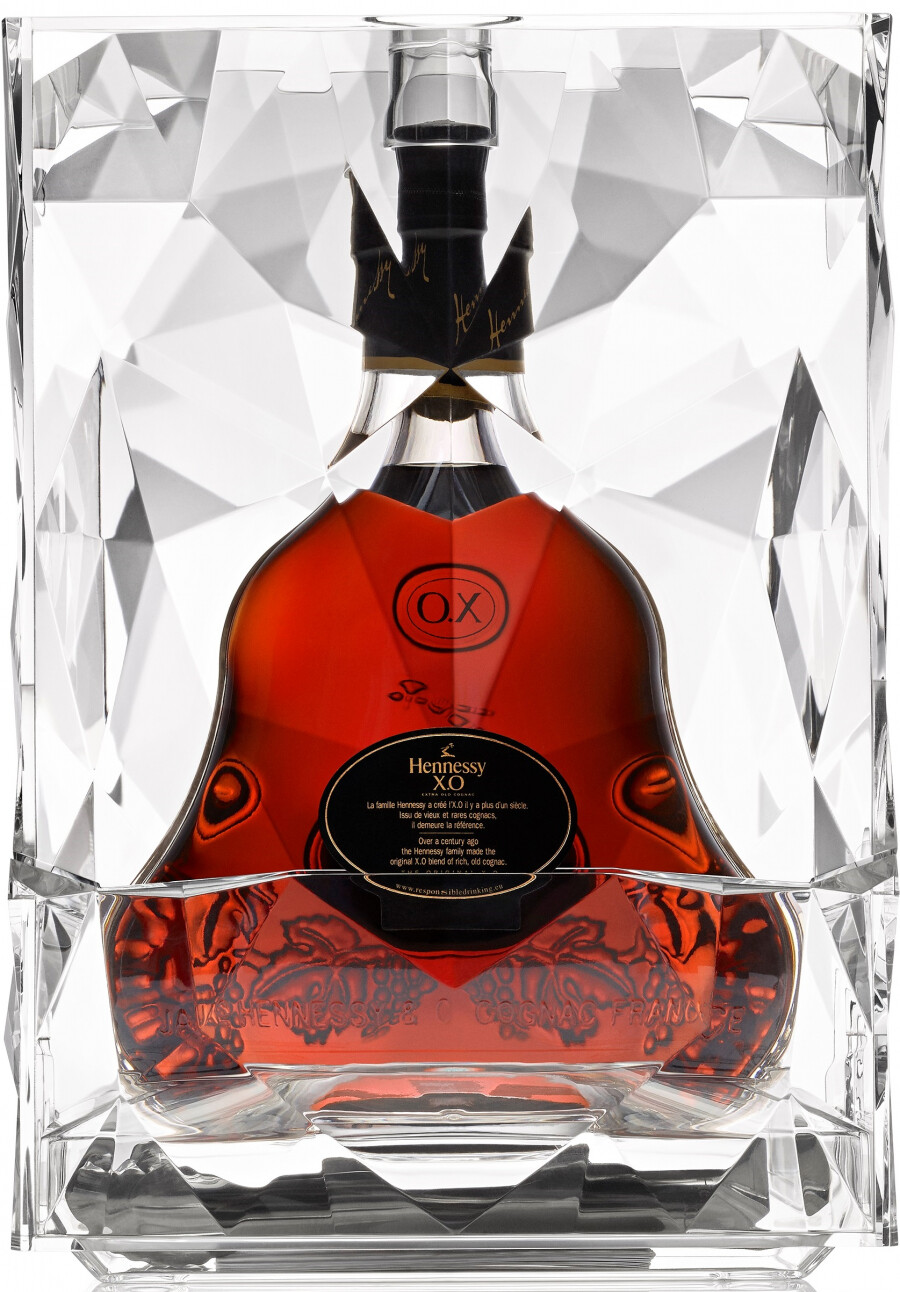 Hennessy XO Cognac Holiday Bottle with Gift Box & Ice Stamp