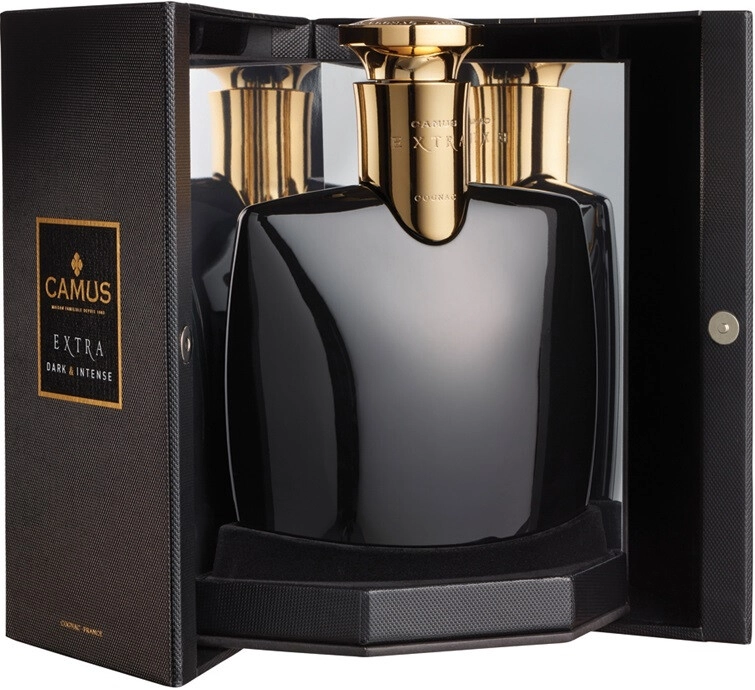 Cognac Camus Extra Dark & Intense, gift box, 700 ml Camus
