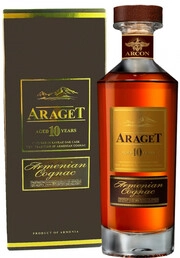 Araget 10 Years Old, gift box, 0.5 L