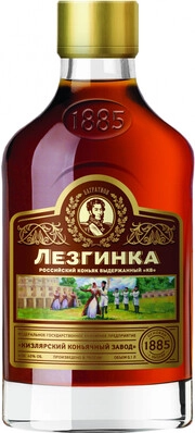 На фото изображение Лезгинка КВ, объемом 0.1 литра (Kizlyar cognac distillery, Lezginka 0.1 L)