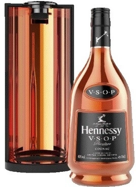 Коньяк «Hennessy» VSOP, Limited Edition by UVA, в подарочной