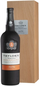 Taylors, Very Old Single Harvest Port, 1970, wooden box