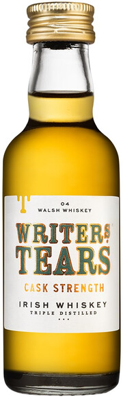 На фото изображение Hot Irishman, Writers Tears Cask Strength (53%), 0.05 L (Райтэз Тиэз Бочковой крепости (53%) в маленьких бутылках объемом 0.05 литра)