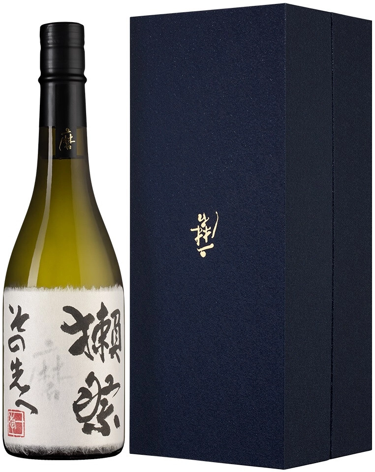 Sake Dassai Beyond, gift box, 720 ml Dassai Beyond, gift box