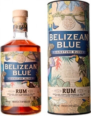 На фото изображение Belizean Blue Signature Blend, in tube, 0.7 L (Белизиан Блю Сигначе Бленд, в подарочной коробке объемом 0.7 литра)