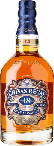 На фото изображение Chivas Regal 18 Years Old, 0.7 L (Чивас Ригал 18-летний в бутылках объемом 0.7 литра)
