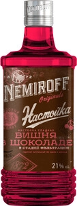 Ягодный ликер Nemiroff Cherry in Chocolate, 0.7 л