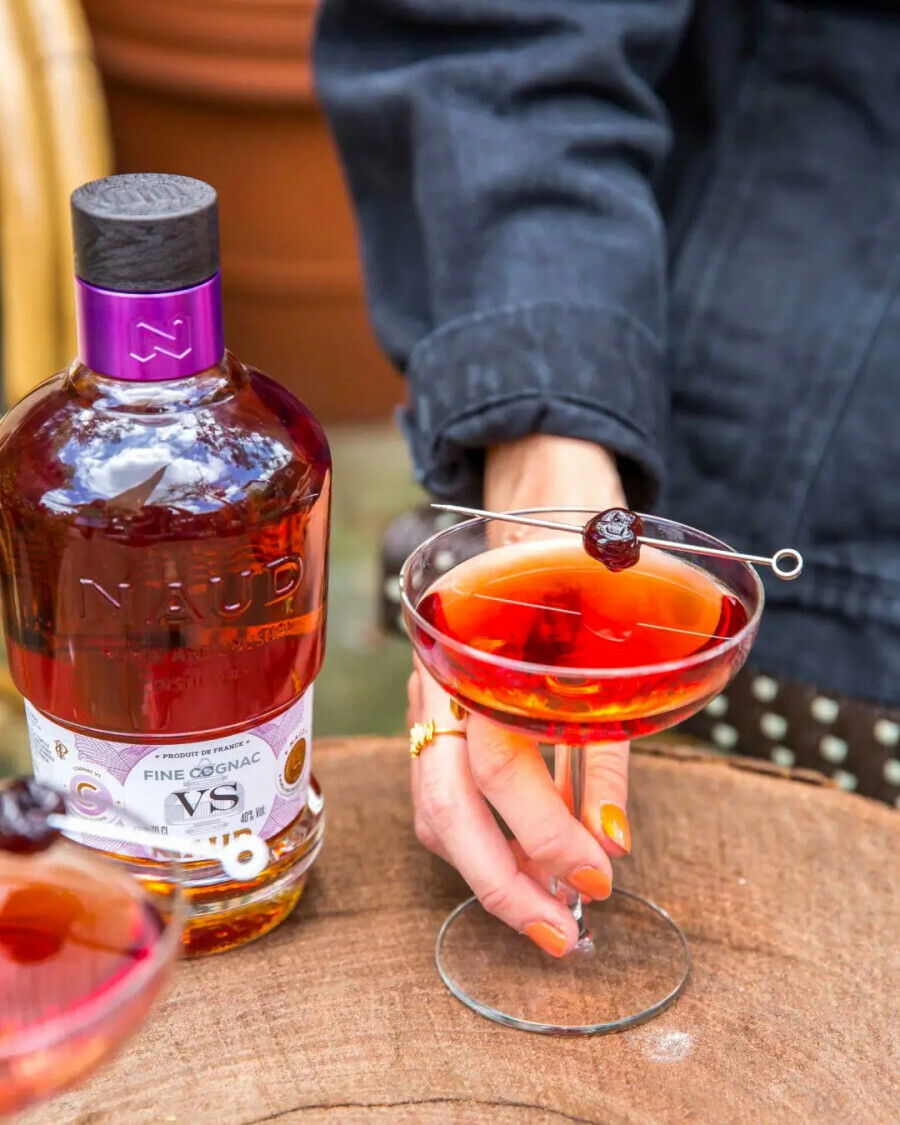 Naud коньяк xo история. Fine cognac naud. Naud коньяк xo история. Коньяк a. Camus vs gb 40% 1l.