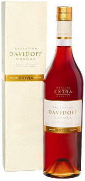 In the photo image DAVIDOFF EXTRA  with gift box, 0.7 L