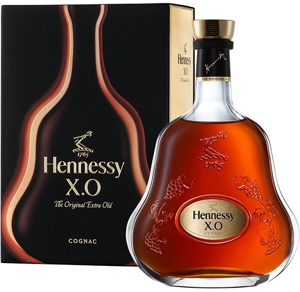 Коньяк «Hennessy» X.O., в подарочной коробке, 0.7 л — купить