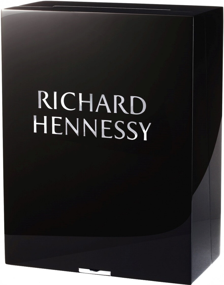 Richard Hennessy Gets New Crystal