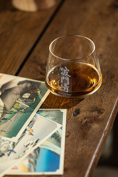Yoshi　6本セットDragon Blanc de Blancs Винный набор «Hatozaki» Japanese Blended Whisky, в подарочной