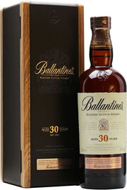In the photo image Ballantines 30 years old, gift box, 0.7 L