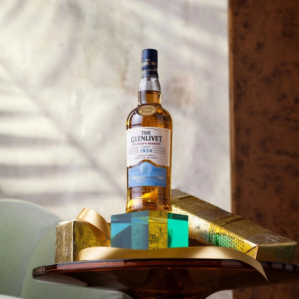 Виски The Glenlivet, «Founder's Reserve», в подарочной коробке