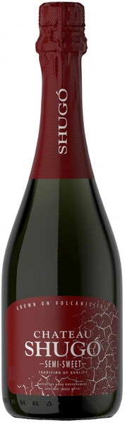 Игристое вино "Шато Шуго" Красное Полусладкое, 0.75 л — купить российское шампанское "Chateau Shugo" Red Semi-Sweet, Союз-Вино, Россия, 750 мл — цена 629 руб, отзывы