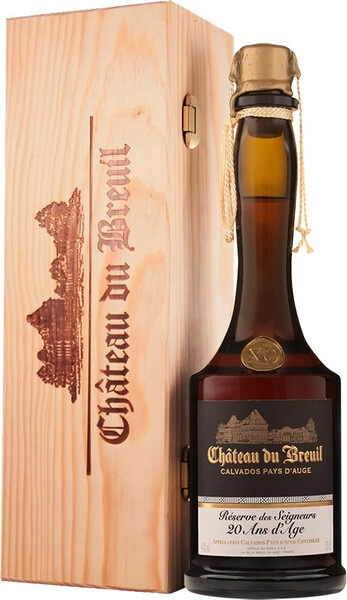 Chateau du Breuil 木製ケース付き　オールドボトル Кальвадос Chateau du Breuil, «Reserve des Seigneurs» XO, Pays d