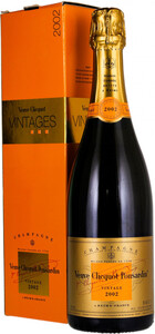 Veuve Clicquot Vintage  2002 with gift box