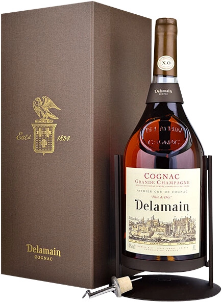 ブランデー Delamain Pale & Dry 700ml Cognac Delamain, Pale & Dry XO, gift box with a pouring stand