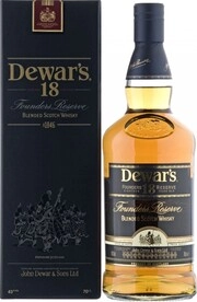 In the photo image Dewars 18, gift box with glass, 0.75 L