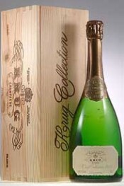 In the photo image Krug Collection 1981 wooden case, 1.5 L