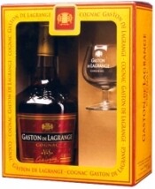 In the photo image Gaston de Lagrange V.S., gift box with glass, 0.7 L