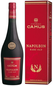 На фото изображение Camus Napoleon, 0.7 L (Камю Наполеон,  в коробке объемом 0.7 литра)