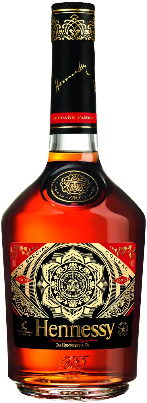 Hennessy ヘネシー リミテッドエディション obey シェパードフェアリ シェパード・フェアリー（OBEY）がヘネシーボトルをデザイン