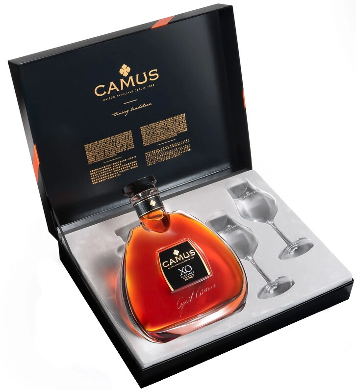 Set Camus X.O. Elegance, gift box with 2 glasses Camus X.O.