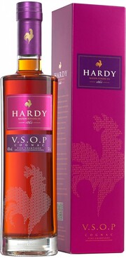 In the photo image Hardy VSOP, Fine Champagne AOC, gift box, 0.7 L