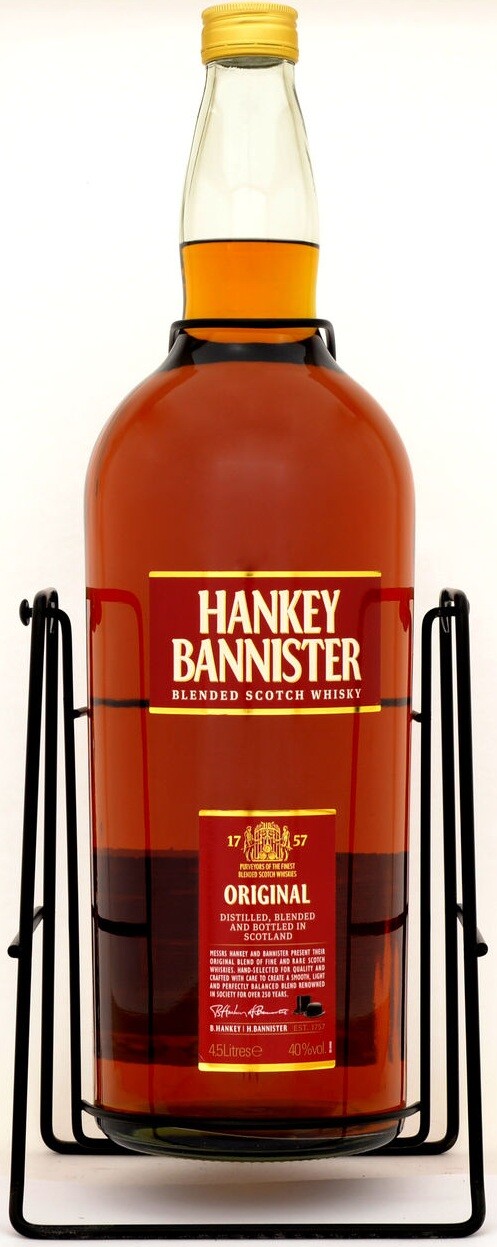 Виски качели. Виски Hankey Bannister Original, 4.5 л, подарочная упаковка. Виски Бэнистер Хэнки Бэннистер. Ханки Баннистер 4.5 литра. Виски 5л на качелях Джек.