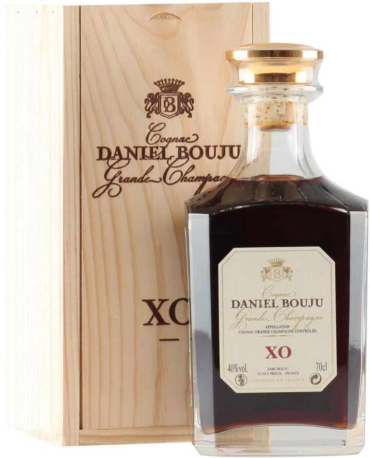 Cognac Daniel Bouju, XO, carafe & wooden box, 700 ml Daniel Bouju 