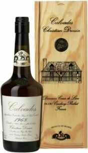 Calvados Christian Drouin, Coeur de Lion Calvados 1968, wooden box