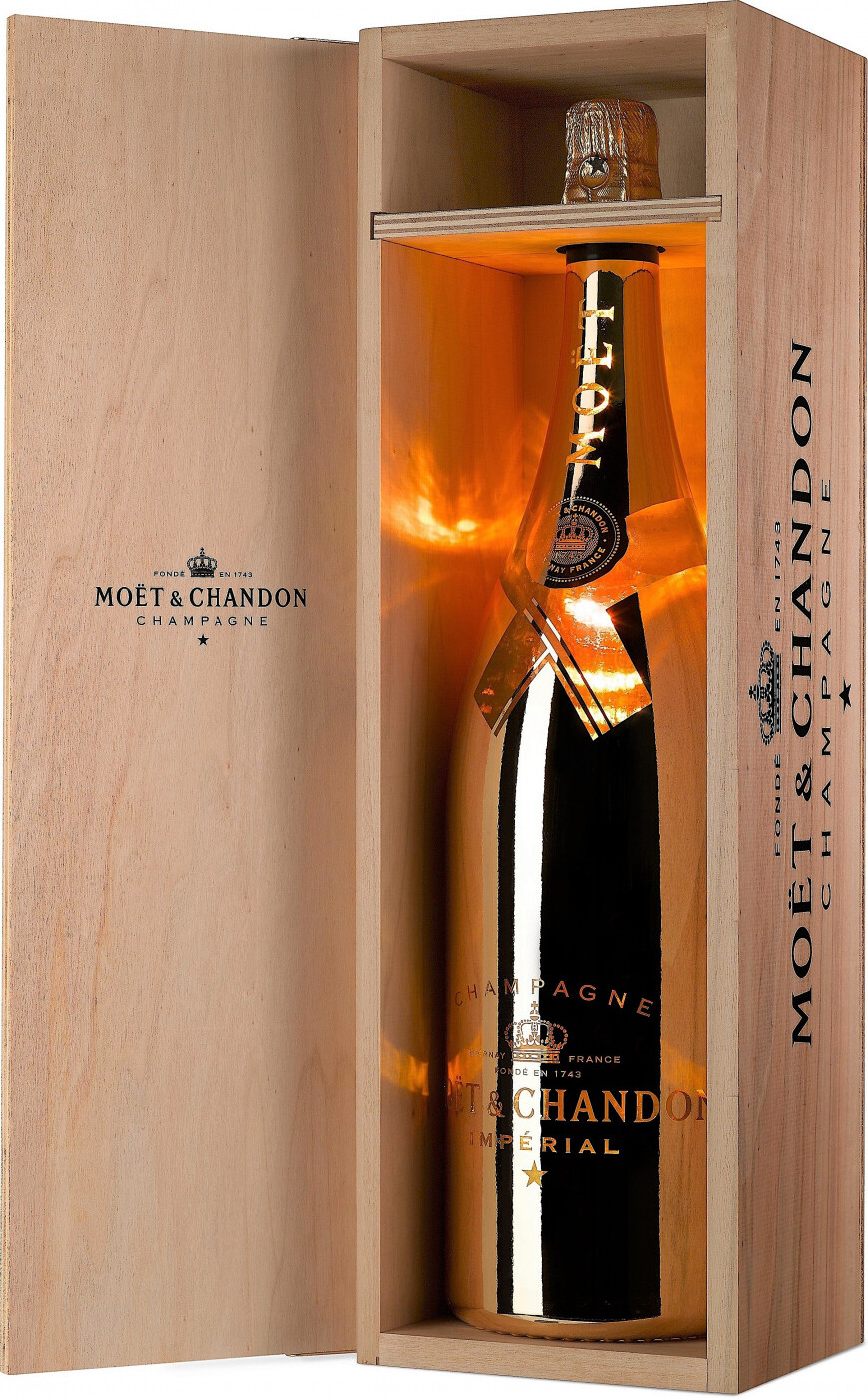 Champagne Moet & Chandon, Brut Imperial, gold bottle, wooden box, 3000 ml Moet  & Chandon, Brut Imperial, gold bottle, wooden box – price, reviews
