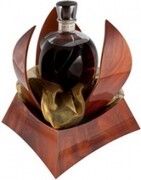 Cognac Remy Martin, Louis XIII Black Pearl, gift box, 350 ml Remy