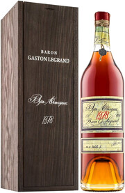 In the photo image Baron G. Legrand 1978 Bas Armagnac, 0.7 L