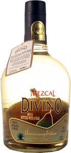 Divino Mezcal Joven, with a Pear, 0.75 л