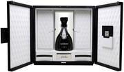 Dalmore 50 Years Old, gift set with 4 glasses, 4 coasters, stopper and book, 0.7 L