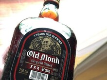 Ром Old Monk