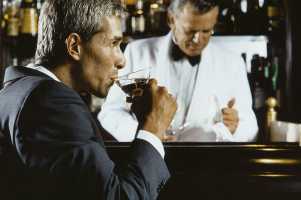 Әйелдің ішінен көрінетін ерлердің оргазмы