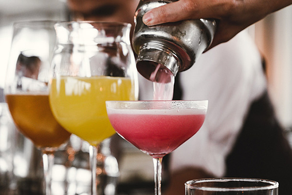 Напитки с клубничным ликером, 5 пошаговых рецептов с фото на сайте «Еда»